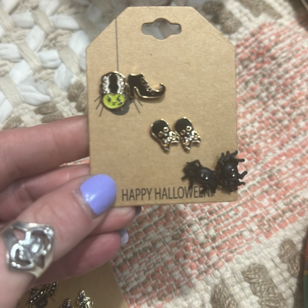 HALLOWEEN earring bundle - Picture 2 of 3